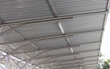 installing Low Dalby metal roofing